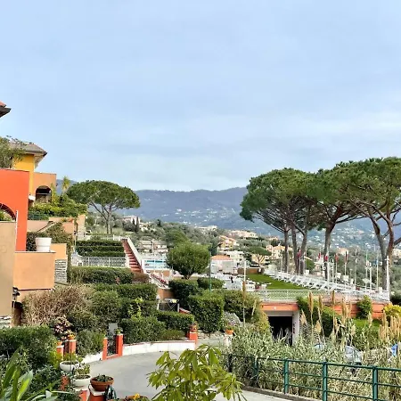 Апарт-отель Residence Portofino Est